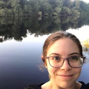 Meet your Posher, Mia